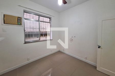 Quarto 1 de apartamento para alugar com 3 quartos, 110m² em Icaraí, Niterói