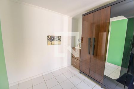 Quarto 2 de apartamento para alugar com 2 quartos, 56m² em Residencial Santa Izabel, Taubaté