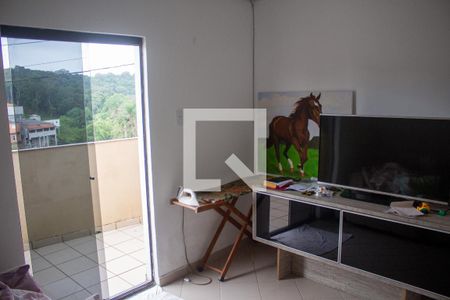Sala de casa para alugar com 3 quartos, 50m² em Santa Luzia, Ribeirão Pires