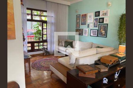 Casa à venda com 4 quartos, 187m² em Vila Albertina, São Paulo