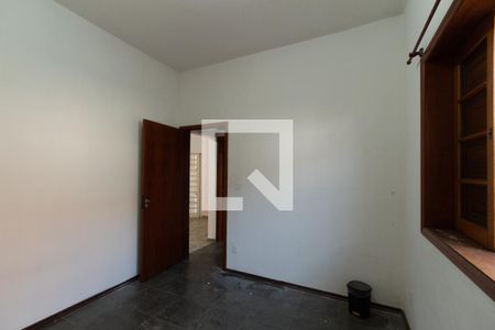 Casa para alugar com 3 quartos, 489m² em Jardim Santa Rosália, Sorocaba