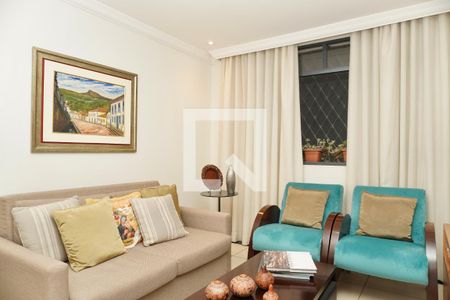 Sala  de apartamento à venda com 3 quartos, 85m² em Cidade Nova, Belo Horizonte