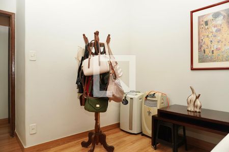 Quarto 1 de apartamento à venda com 3 quartos, 85m² em Cidade Nova, Belo Horizonte