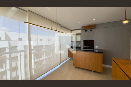 Sacada de apartamento à venda com 2 quartos, 85m² em Santo Amaro, São Paulo