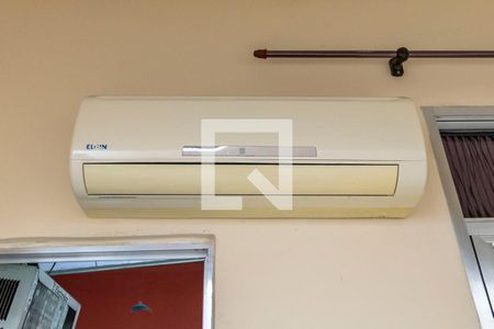 Sala - Ar split de casa para alugar com 2 quartos, 45m² em Vista Alegre, Rio de Janeiro