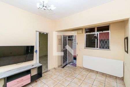 Sala de casa para alugar com 2 quartos, 45m² em Vista Alegre, Rio de Janeiro
