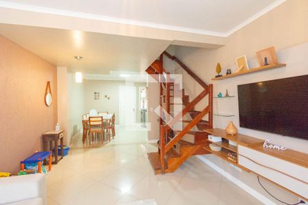 Casa à venda com 2 quartos, 63m² em Mato Grande, Canoas