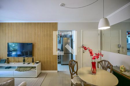 Sala de apartamento para alugar com 2 quartos, 72m² em Jardim Leonor, São Paulo