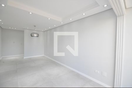 Apartamento para alugar com 3 quartos, 80m² em Vila Nivi, São Paulo