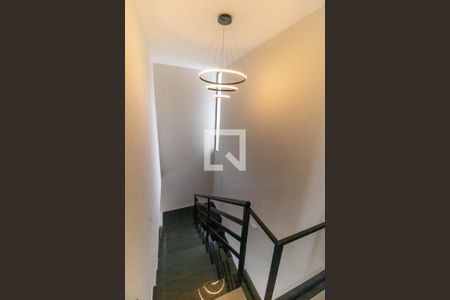 Escada  de casa à venda com 3 quartos, 180m² em Maravista, Niterói