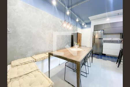 Sala de apartamento à venda com 2 quartos, 71m² em Vila Ipojuca, São Paulo