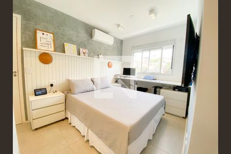 Suíte de apartamento à venda com 2 quartos, 71m² em Vila Ipojuca, São Paulo