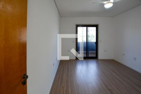 Suíte de casa à venda com 3 quartos, 140m² em Jardim Olímpia, São Paulo
