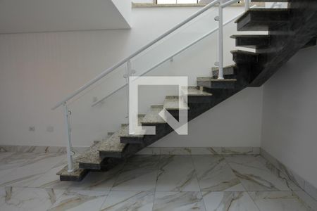 Sala de casa à venda com 3 quartos, 140m² em Jardim Olímpia, São Paulo