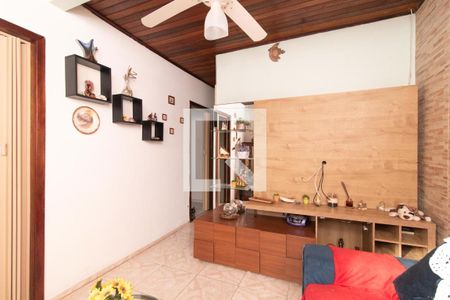 Casa à venda com 2 quartos, 130m² em Restinga, Porto Alegre
