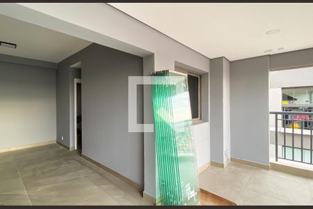 Varanda  de apartamento para alugar com 2 quartos, 72m² em Vila Guilhermina, São Paulo