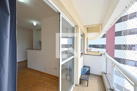 Varanda de apartamento para alugar com 1 quarto, 50m² em Vila Guarani (zona Sul), São Paulo