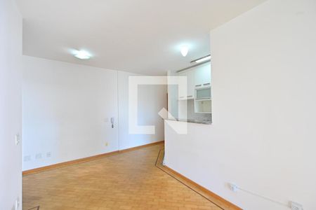 Sala de apartamento para alugar com 1 quarto, 50m² em Vila Guarani (zona Sul), São Paulo