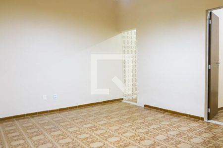 Sala de casa para alugar com 3 quartos, 140m² em Inhaúma, Rio de Janeiro