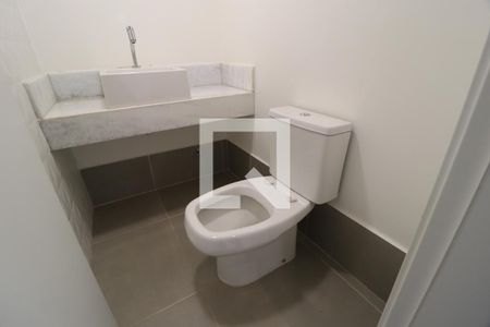 Lavabo de casa de condomínio para alugar com 3 quartos, 133m² em Jardim Inconfidência, Uberlândia