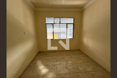 Quarto 1 de casa para alugar com 2 quartos, 45m² em Rocha Miranda, Rio de Janeiro