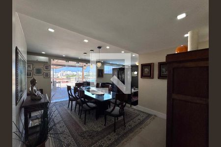 Sala de apartamento para alugar com 3 quartos, 240m² em Recreio dos Bandeirantes, Rio de Janeiro