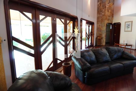 Sala 1 de casa para alugar com 5 quartos, 542m² em Chácara Machadinho Ii, Americana