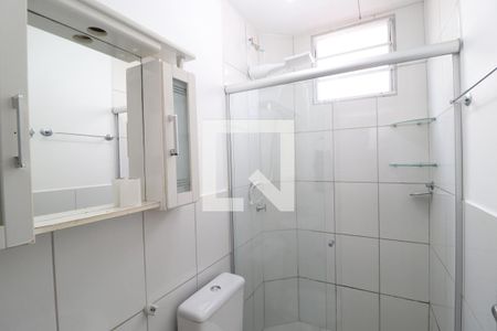 Banheiro Social de apartamento para alugar com 2 quartos, 44m² em Gávea, Uberlândia