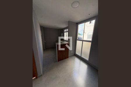 Apartamento para alugar com 2 quartos, 78m² em Jardim Alvorada, Nova Iguaçu