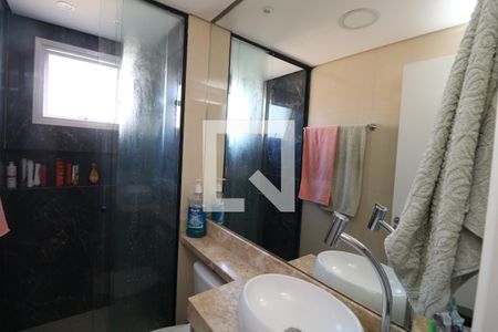 Banheiro da Suíte de apartamento à venda com 2 quartos, 64m² em Vila Ema, São Paulo