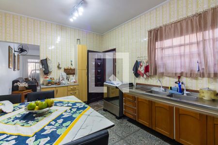 Cozinha  de casa à venda com 3 quartos, 213m² em Vila Quitauna, Osasco
