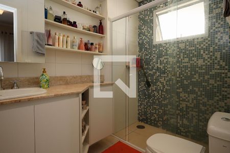 Banheiro da Suíte de casa à venda com 3 quartos, 169m² em Vila Irmaos Arnoni, São Paulo