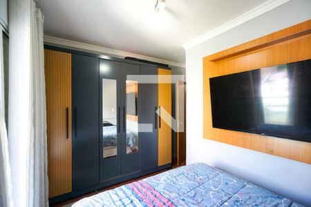 Quarto 01 de casa para alugar com 3 quartos, 120m² em Vila Carrão, São Paulo