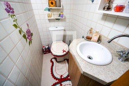 Pia de casa para alugar com 3 quartos, 120m² em Vila Carrão, São Paulo