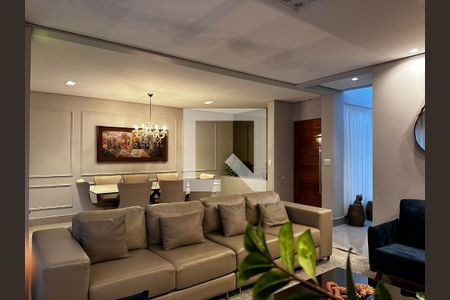 Sala de casa de condomínio para alugar com 4 quartos, 260m² em Granja Marileusa, Uberlândia