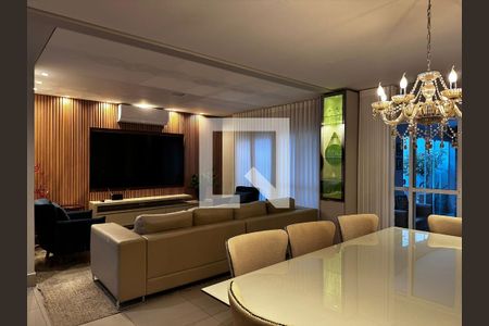 Sala de casa de condomínio para alugar com 4 quartos, 260m² em Granja Marileusa, Uberlândia