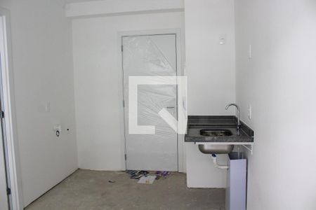 Sala/Cozinha de kitnet/studio à venda com 1 quarto, 25m² em Pinheiros, São Paulo