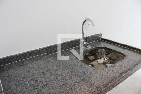 Sala/Cozinha - Bancada de kitnet/studio à venda com 1 quarto, 25m² em Pinheiros, São Paulo