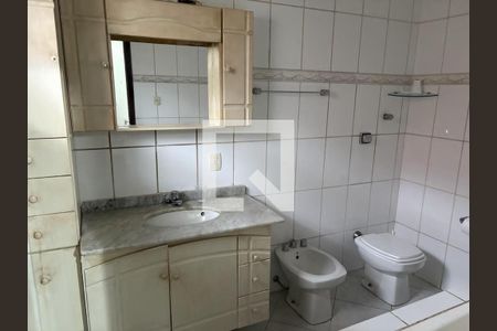 Banheiro de casa à venda com 3 quartos, 220m² em Tucuruvi, São Paulo