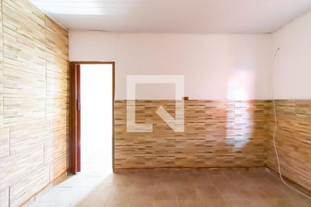 Sala/Quarto de casa para alugar com 1 quarto, 30m² em Vila Bela, São Paulo