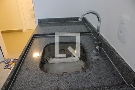 Sala/Cozinha de kitnet/studio à venda com 1 quarto, 25m² em Pinheiros, São Paulo