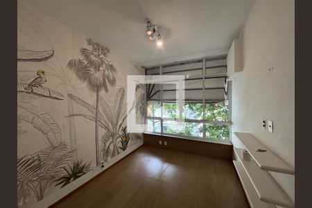 Quarto 1 de apartamento para alugar com 2 quartos, 53m² em Copacabana, Rio de Janeiro