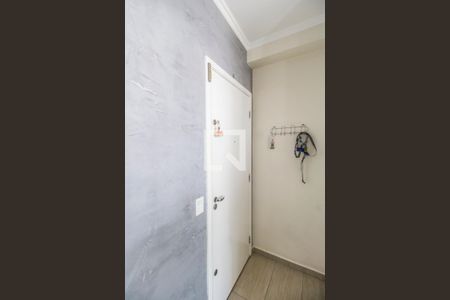 Entrada de apartamento à venda com 2 quartos, 65m² em Vila Nossa Senhora da Escada, Barueri