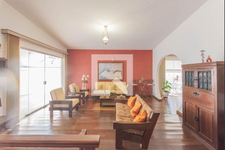 Sala de Estar de casa para alugar com 3 quartos, 300m² em Guarani, Campinas