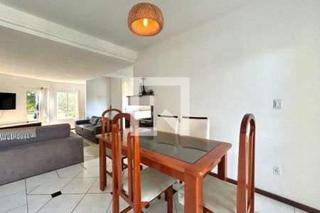 Sala de jantar de casa para alugar com 6 quartos, 272m² em Campeche, Florianópolis