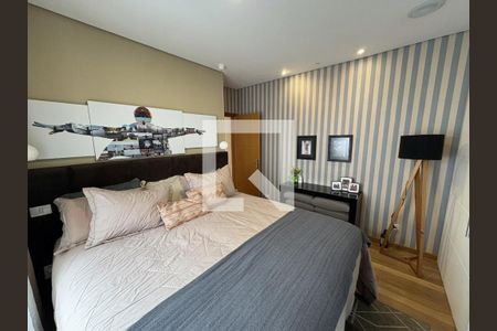 Casa à venda com 4 quartos, 195m² em Brooklin, São Paulo