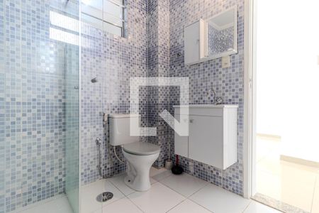 Banheiro de kitnet/studio à venda com 1 quarto, 32m² em Vila Buarque, São Paulo