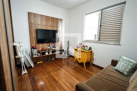 Quarto 2 de apartamento para alugar com 3 quartos, 237m² em Caiçara-adelaide, Belo Horizonte