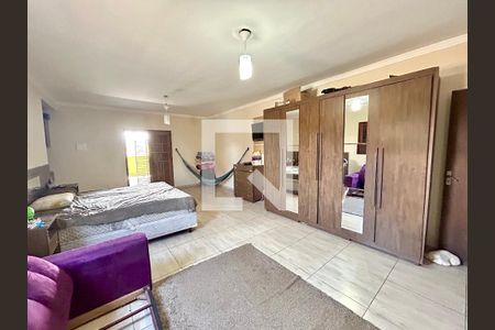 Quarto Suíte 2 de casa para alugar com 4 quartos, 200m² em Parque Continental I, Guarulhos
