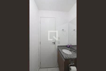 Banheiro Social de kitnet/studio para alugar com 1 quarto, 37m² em Jardim do Mar, São Bernardo do Campo